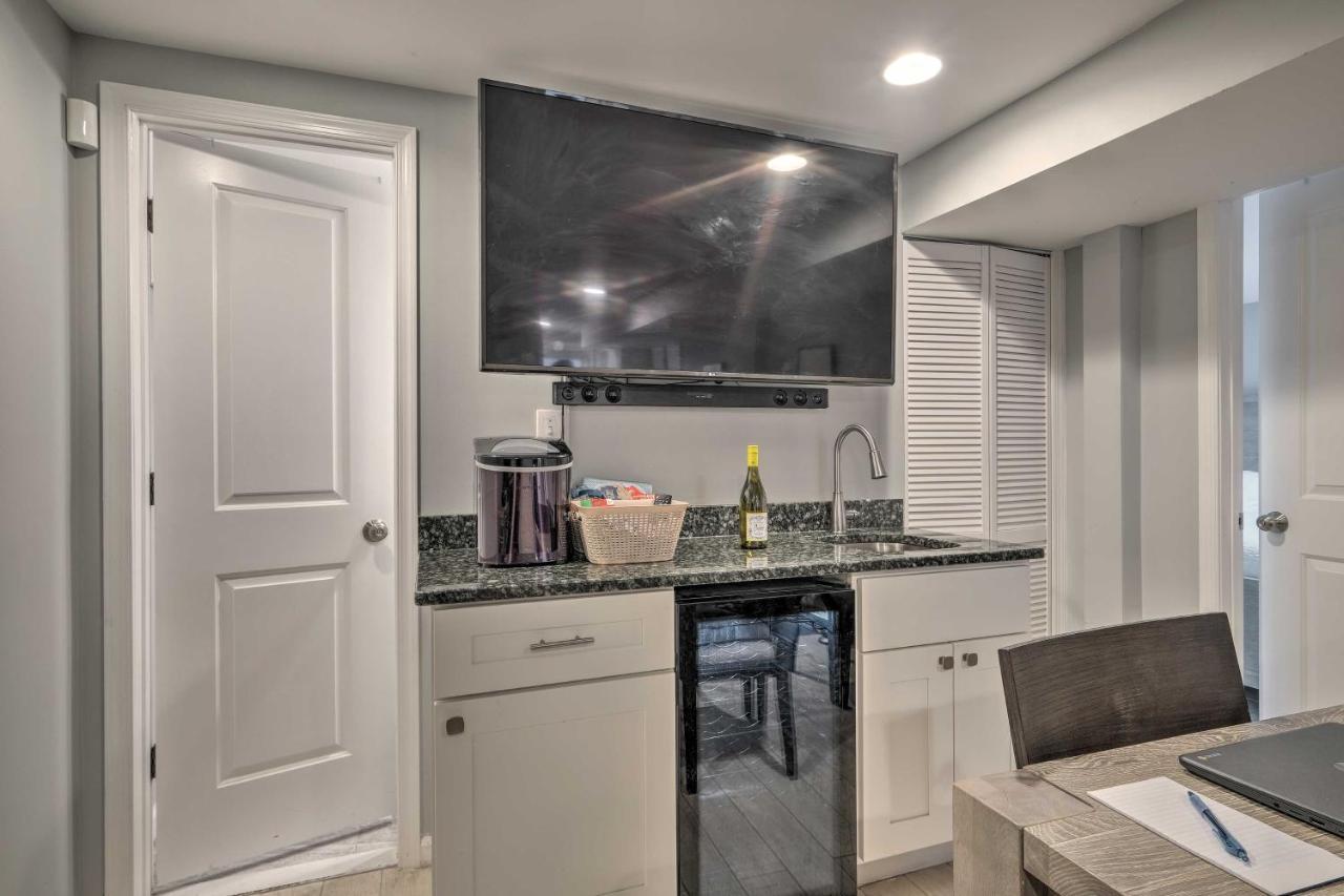 Modern Dc Apartment About 6 Mi To National Mall! Вашингтон Екстериор снимка